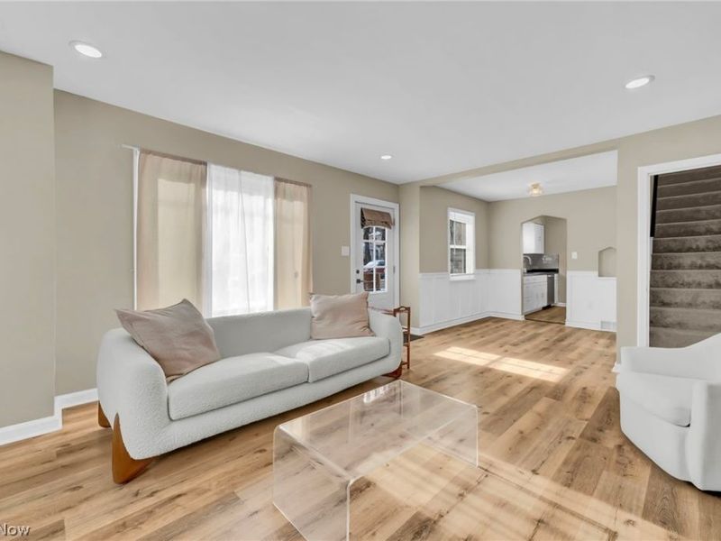 926 Winton Avenue , Akron, OH 44320 Photo 5