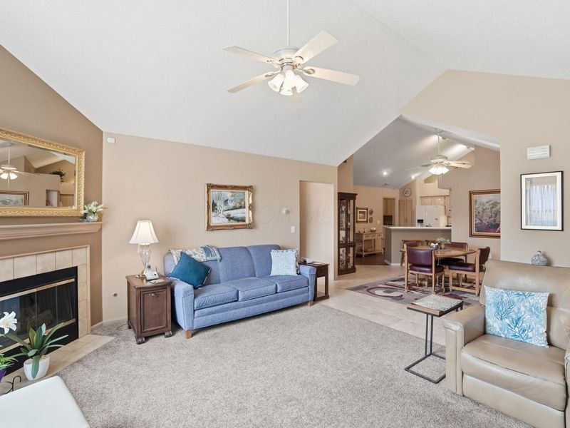 2237 Ravine Woods Drive, Grove City, OH 43123 Photo 10