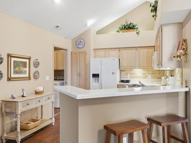 2237 Ravine Woods Drive, Grove City, OH 43123 Photo 17