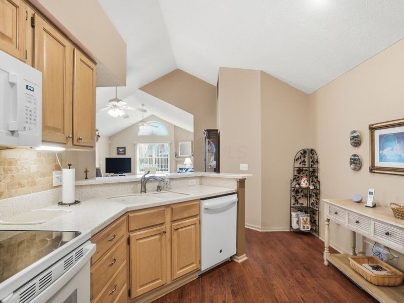 2237 Ravine Woods Drive, Grove City, OH 43123 Photo 20