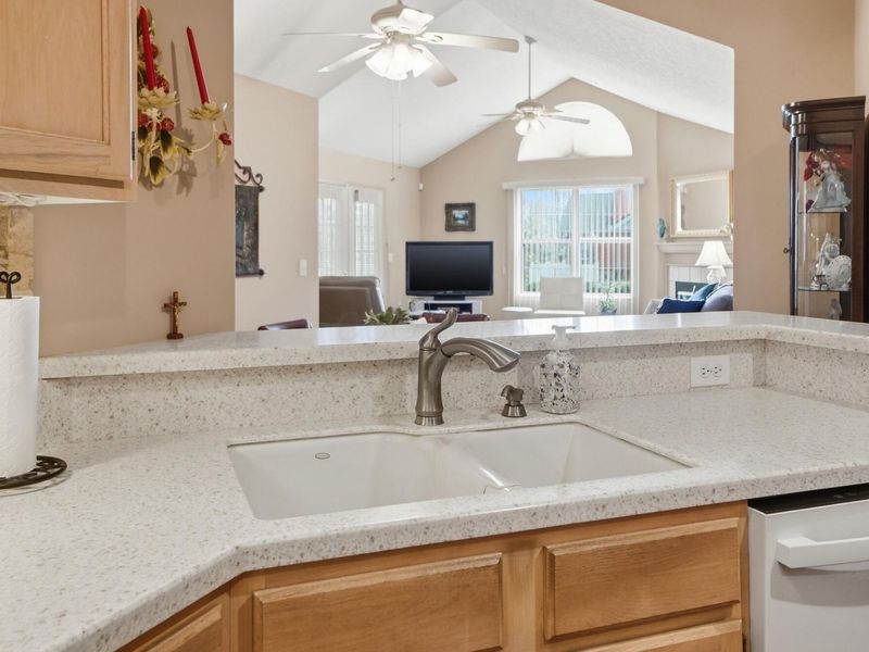 2237 Ravine Woods Drive, Grove City, OH 43123 Photo 21