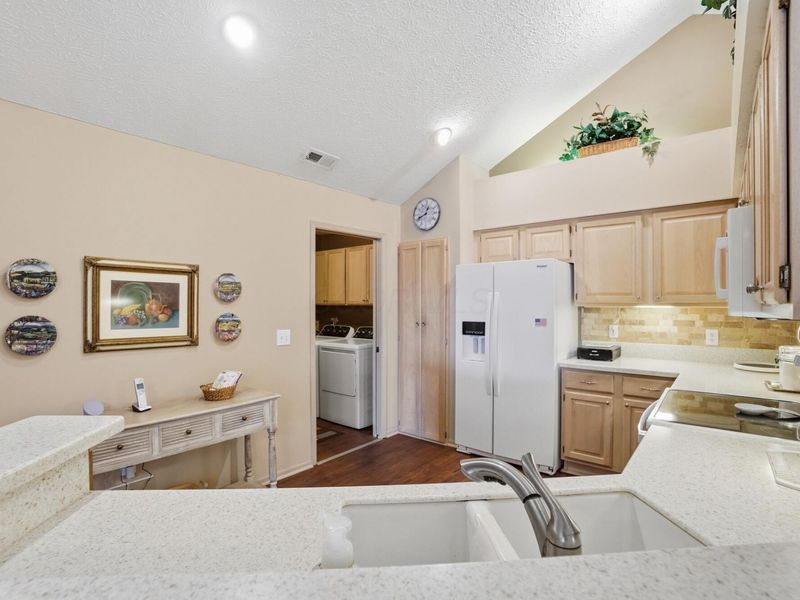 2237 Ravine Woods Drive, Grove City, OH 43123 Photo 22