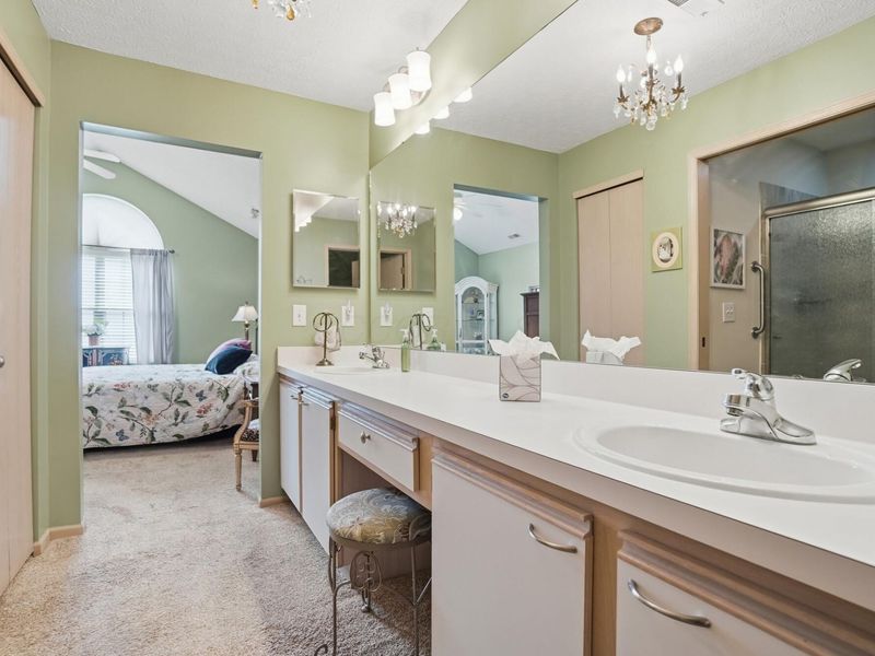 2237 Ravine Woods Drive, Grove City, OH 43123 Photo 35