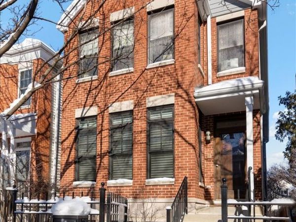 332 W Goethe Street, Chicago, IL 60610