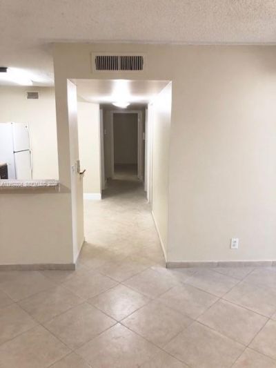 10749 Cleary Blvd , Unit 101, Plantation, FL 33324 Photo