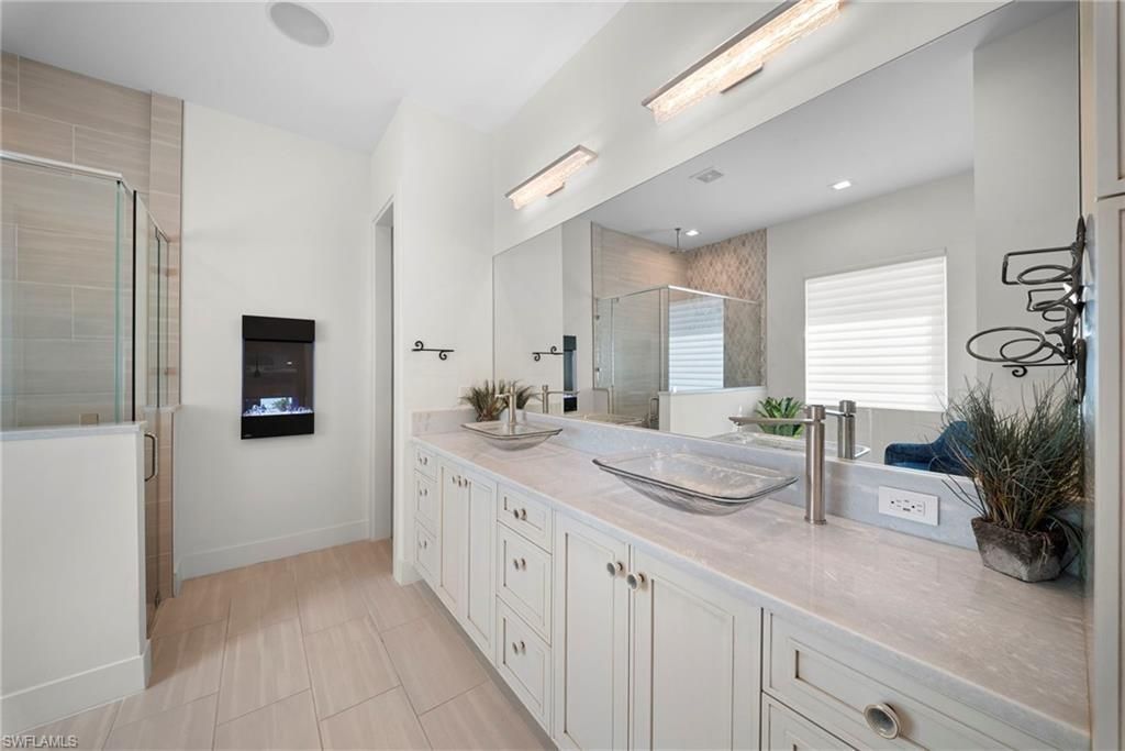 3721 Sapphire Cove Cir, Naples, FL 34114 Photo