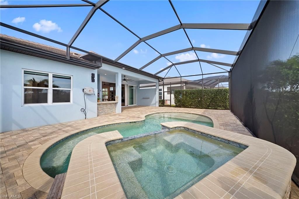 3721 Sapphire Cove Cir, Naples, FL 34114 Photo