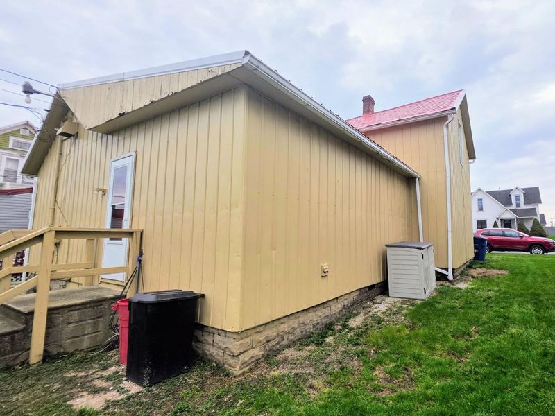 612 E Spring Street, Saint Marys, OH 45885 Photo 3