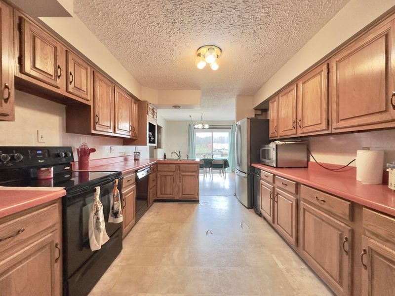 29046 State Route 93 , McArthur, OH 45651 Photo 6