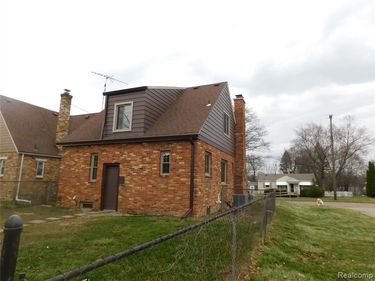 1518 Monteray Street , Flint, MI 48503