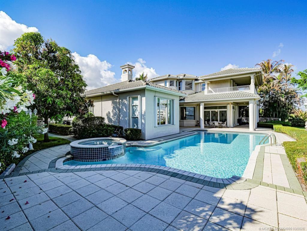 226 SW Palm Cove Drive, Palm City, FL 34990 Photo