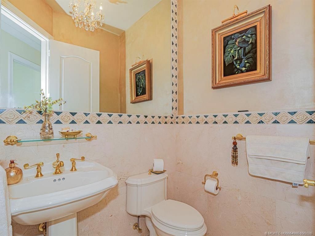 226 SW Palm Cove Drive, Palm City, FL 34990 Photo