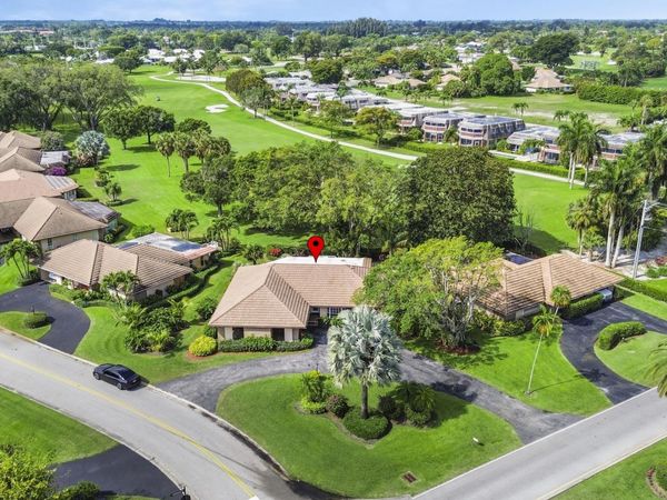 133 Clubhouse Boulevard, Atlantis, FL 33462