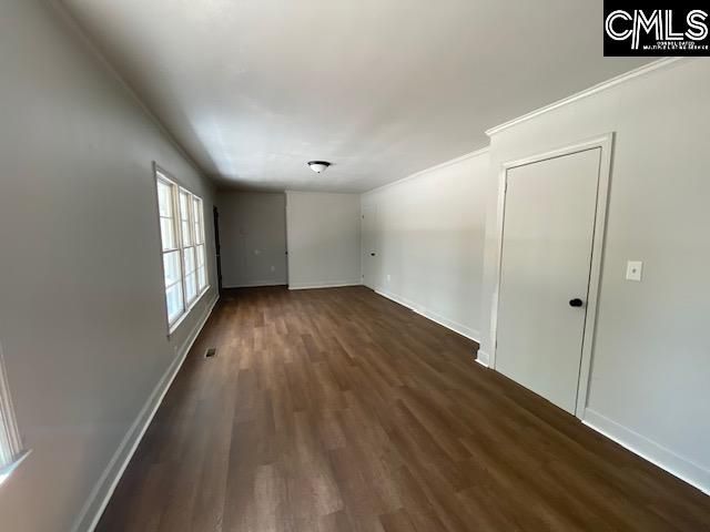 12139 Old Number Six Highway  Photo 11