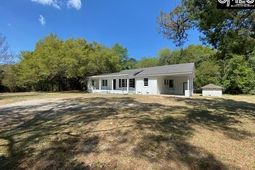 12139 Old Number Six Highway  photo 4