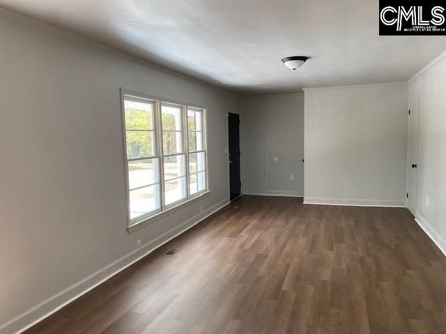 12139 Old Number Six Highway  Photo 9