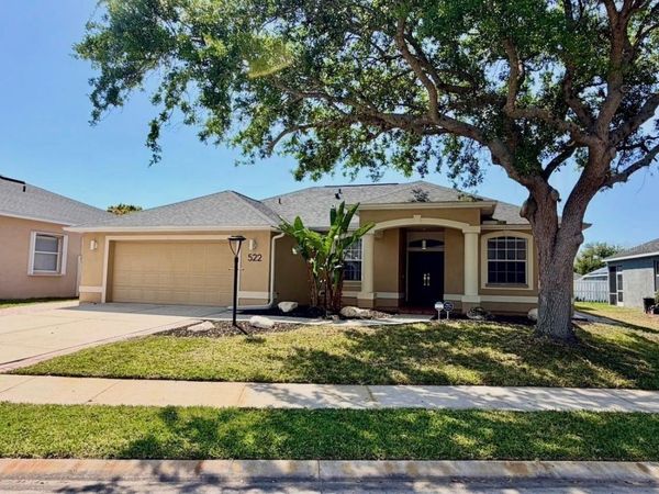 522 HUNTER LANE , BRADENTON, FL 34212