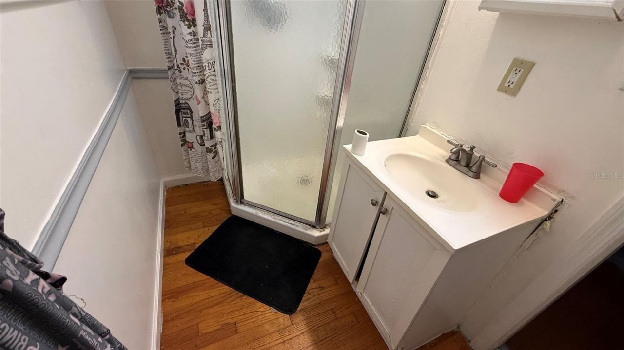 531 Arneson Avenue , Auburndale, FL 33823 Photo