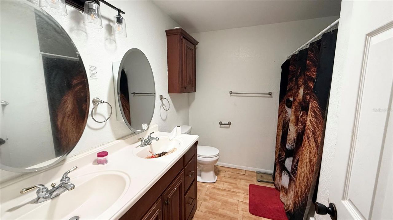 531 Arneson Avenue , Auburndale, FL 33823 Photo