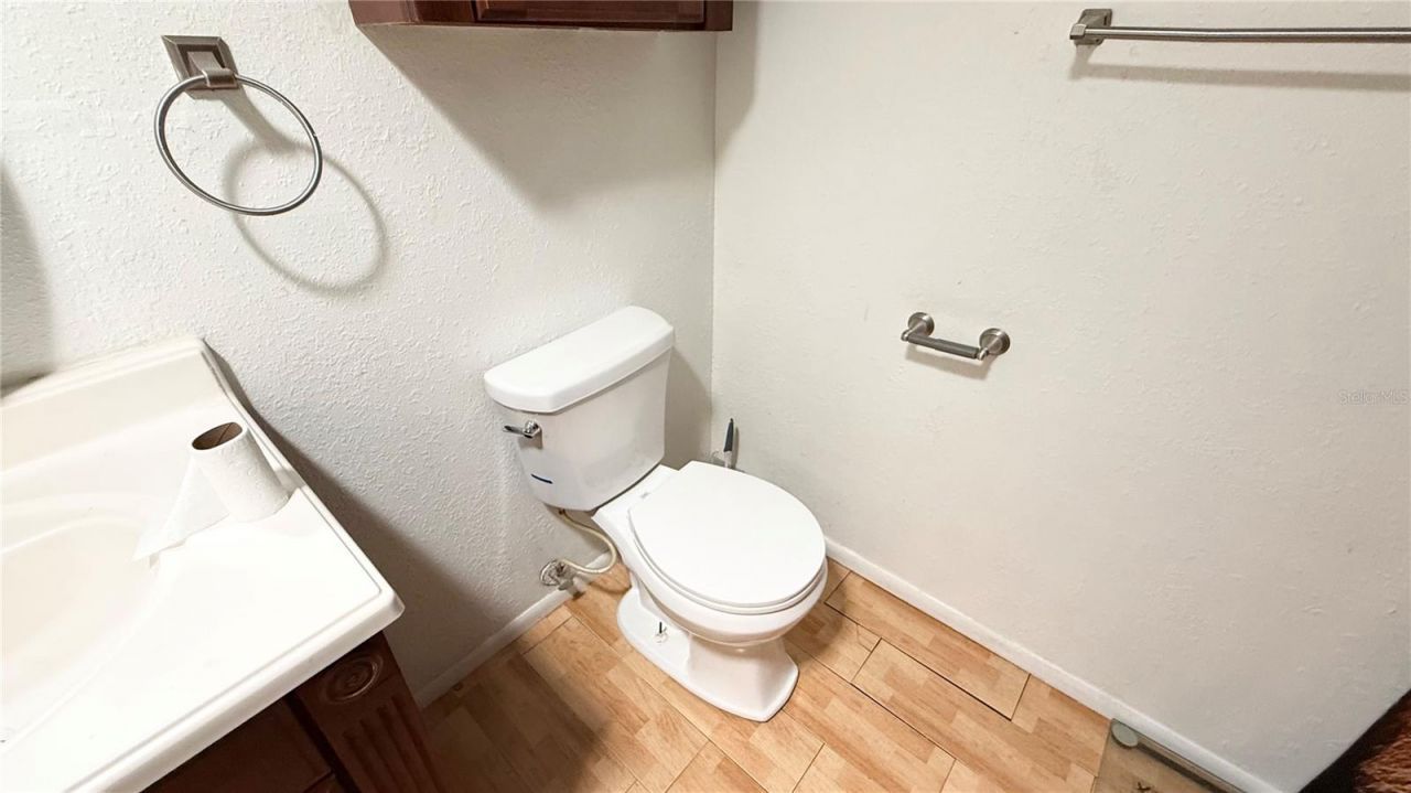 531 Arneson Avenue , Auburndale, FL 33823 Photo