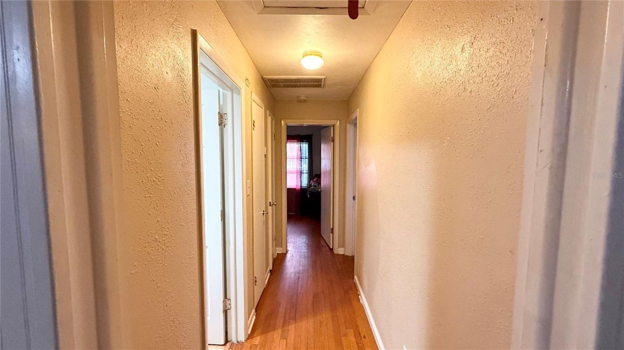 531 Arneson Avenue , Auburndale, FL 33823 Photo