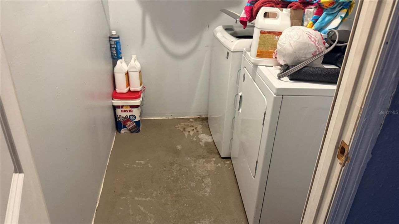 531 Arneson Avenue , Auburndale, FL 33823 Photo