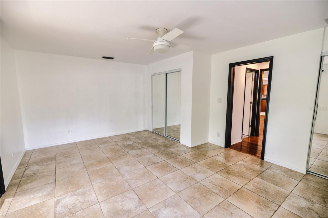 2119 Shady Oaks Drive , Valrico, FL 33594 Photo