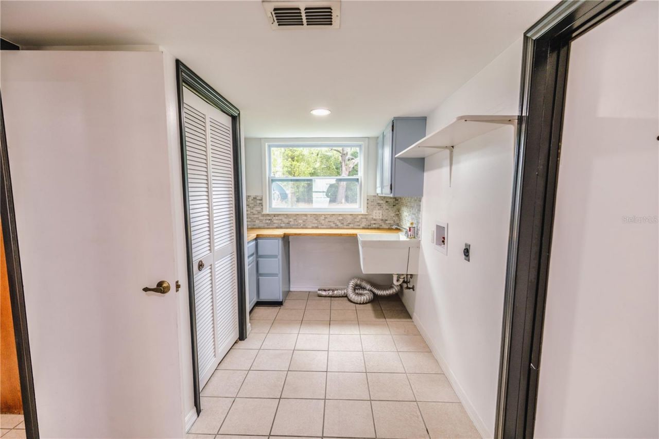 2119 Shady Oaks Drive , Valrico, FL 33594 Photo