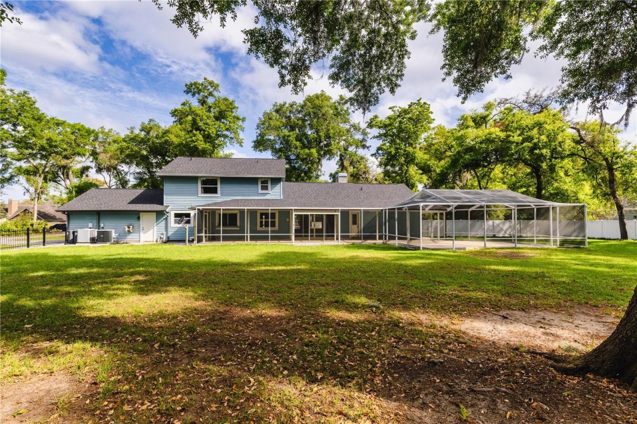 2119 Shady Oaks Drive , Valrico, FL 33594 Photo