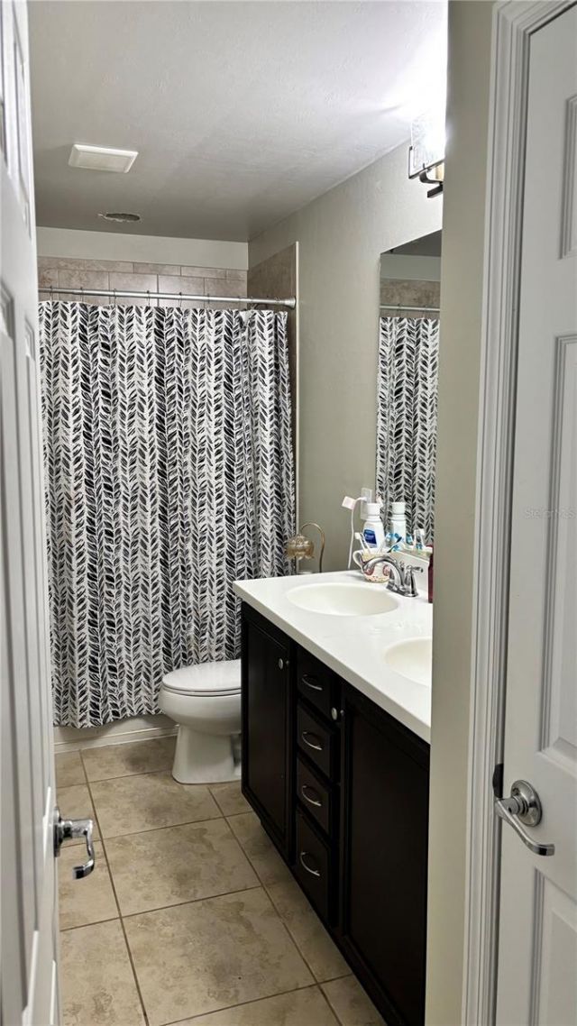 4866 68th Street Circle E, Bradenton, FL 34203 Photo