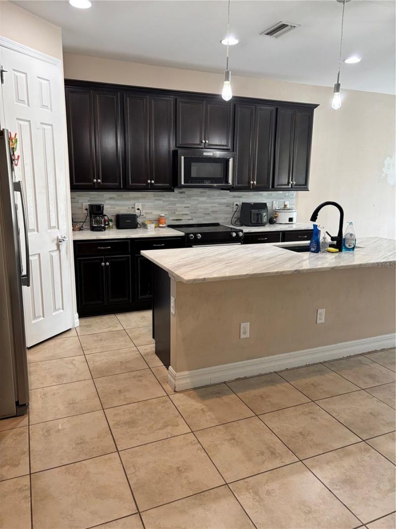 4866 68th Street Circle E, Bradenton, FL 34203 Photo