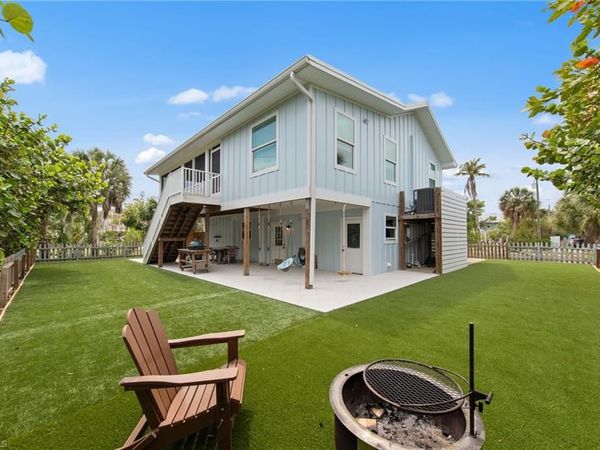 9248 Kincaid CT , SANIBEL, FL 33957