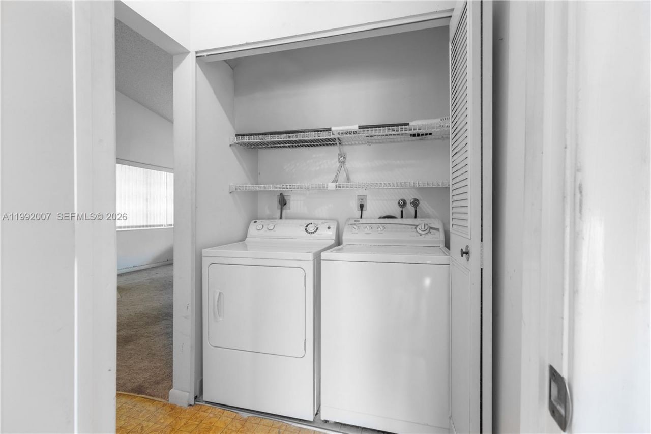 723 Banks Rd, Margate, FL 33063 Photo