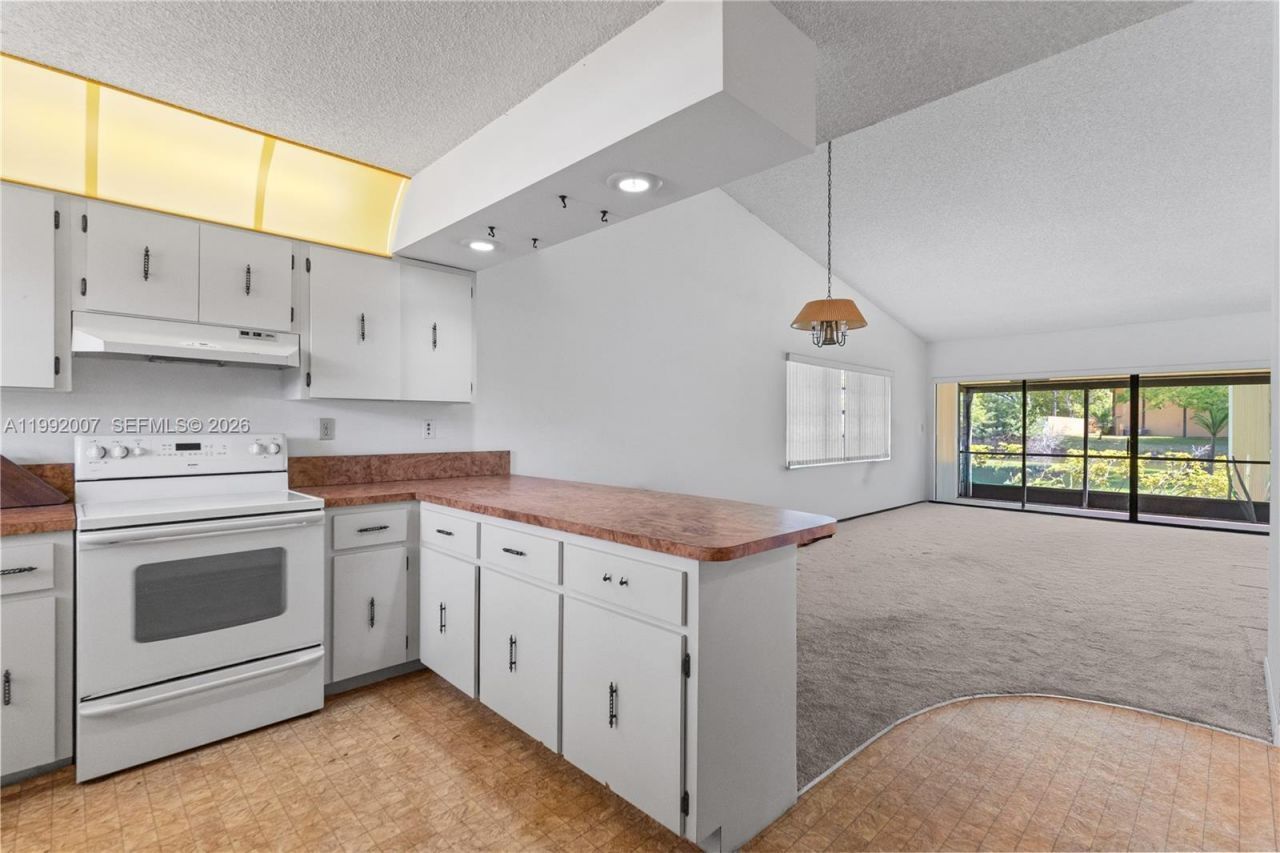 723 Banks Rd, Margate, FL 33063 Photo