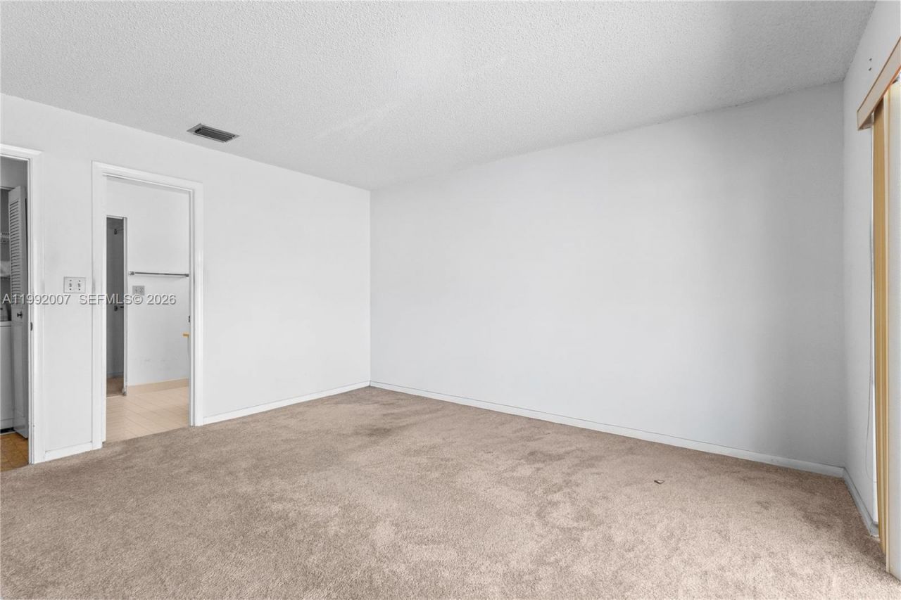 723 Banks Rd, Margate, FL 33063 Photo