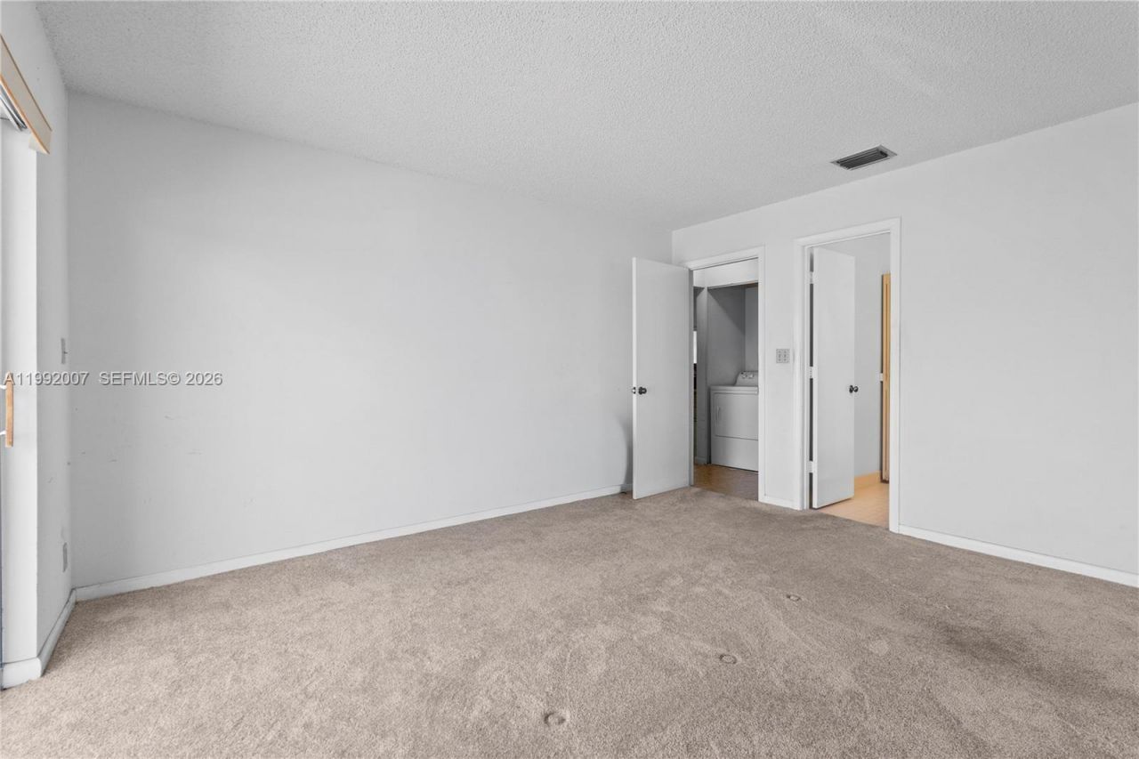 723 Banks Rd, Margate, FL 33063 Photo