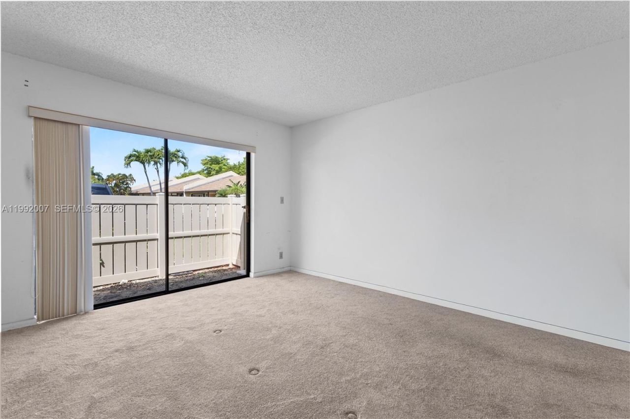 723 Banks Rd, Margate, FL 33063 Photo