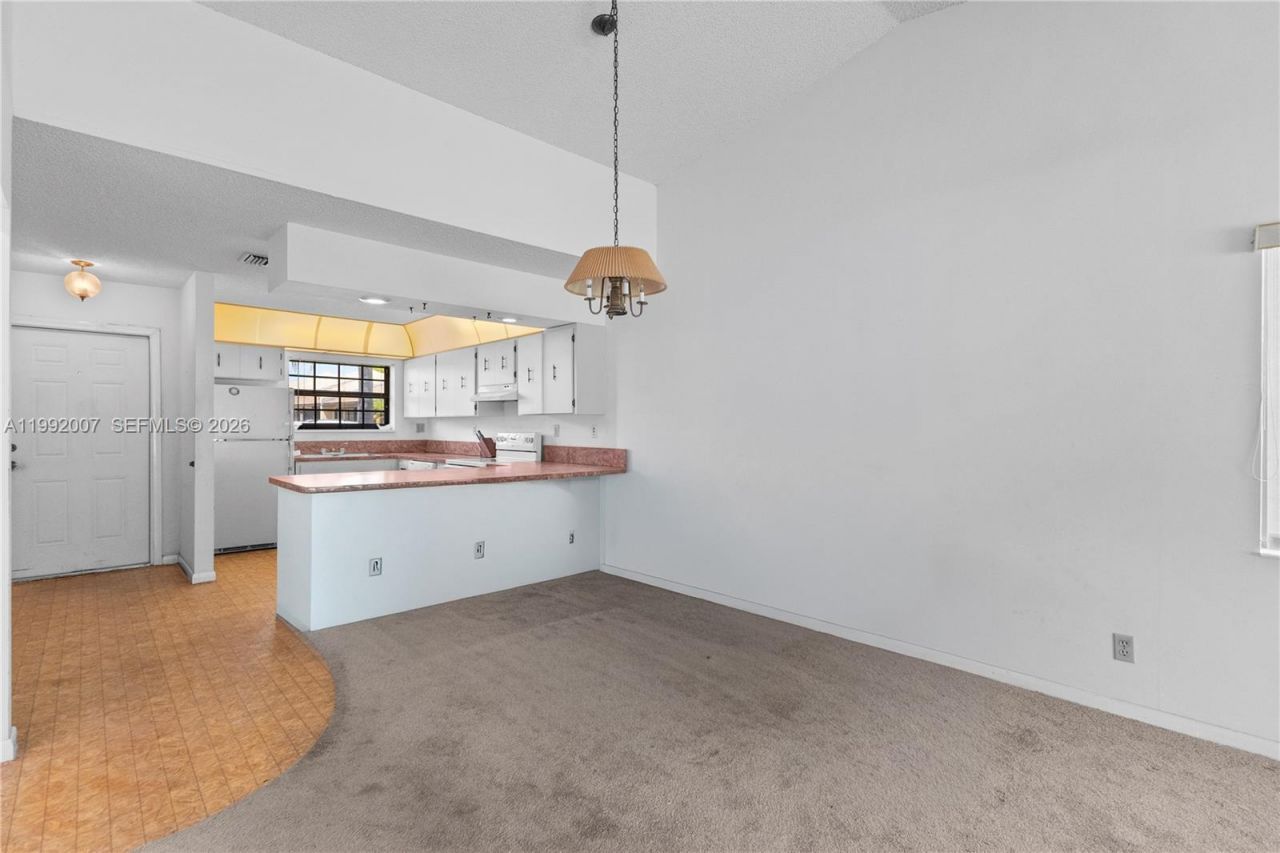 723 Banks Rd, Margate, FL 33063 Photo