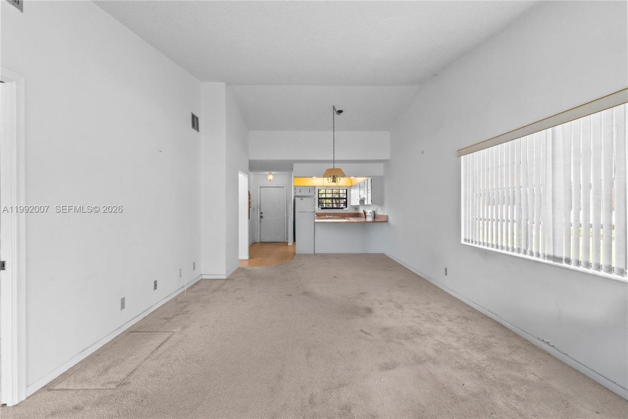 723 Banks Rd, Margate, FL 33063 Photo