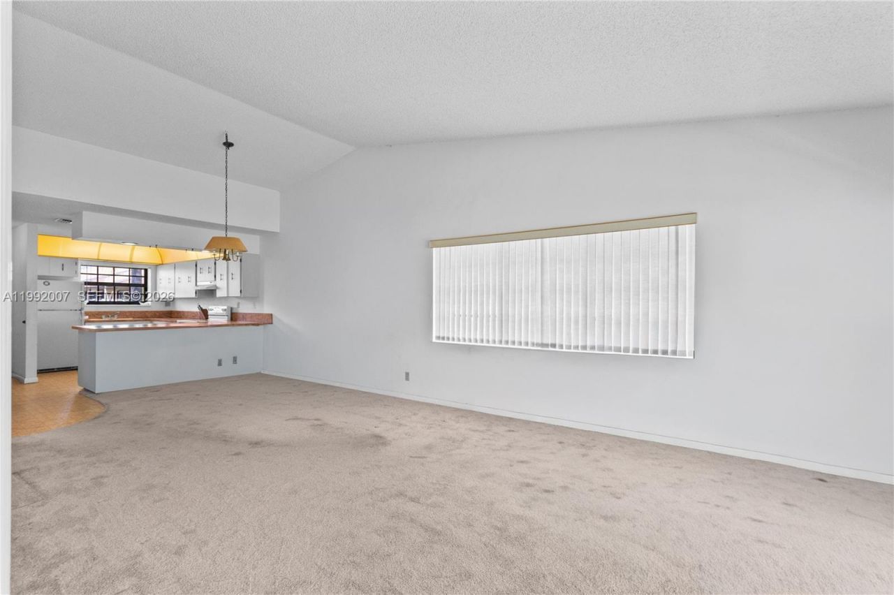 723 Banks Rd, Margate, FL 33063 Photo