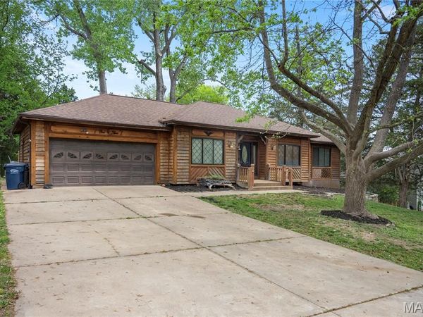 105 Willow Drive, Eureka, MO 63025