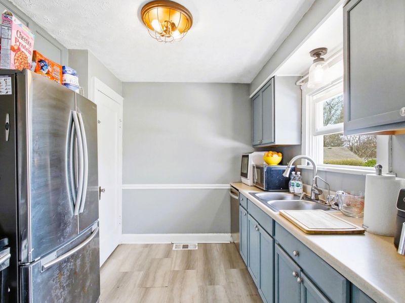 3332 E High Street, Springfield, OH 45505 Photo 18