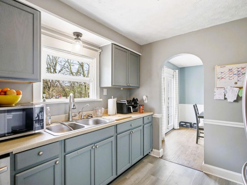 3332 E High Street, Springfield, OH 45505 Photo 5