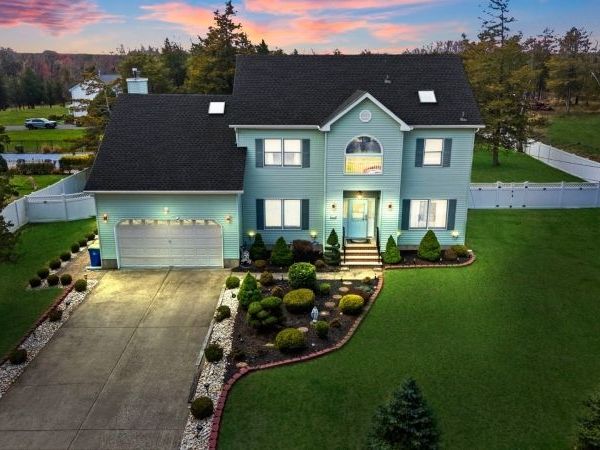 66 Gates Rd, Franklin, NJ 08873