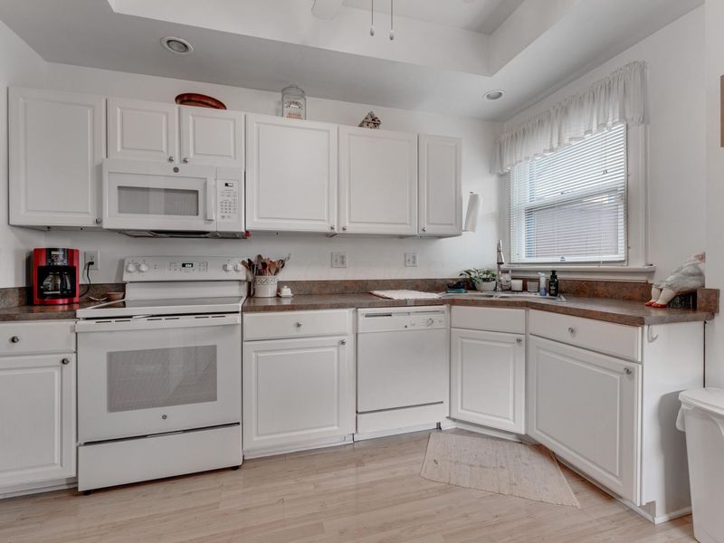 846-848 Summit Street , Columbus, OH 43215 Photo 13