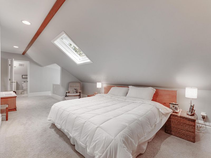 846-848 Summit Street , Columbus, OH 43215 Photo 19