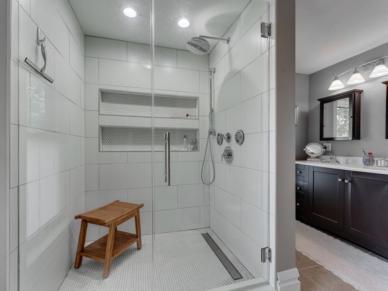 846-848 Summit Street , Columbus, OH 43215 Photo 26