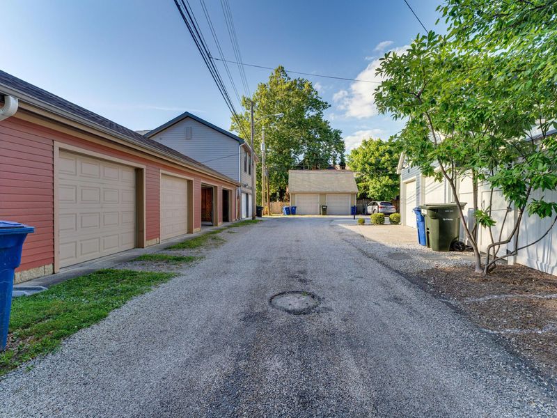 846-848 Summit Street , Columbus, OH 43215 Photo 32