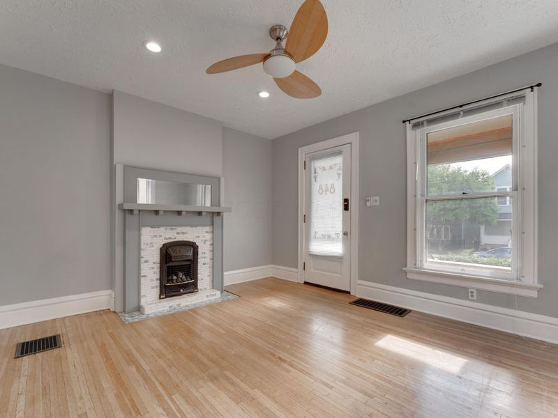 846-848 Summit Street , Columbus, OH 43215 Photo 35