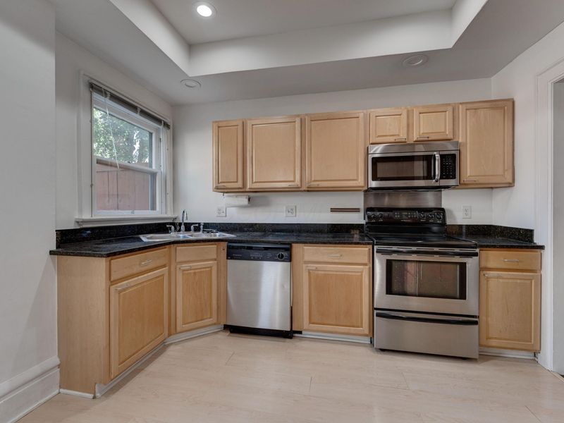 846-848 Summit Street , Columbus, OH 43215 Photo 37